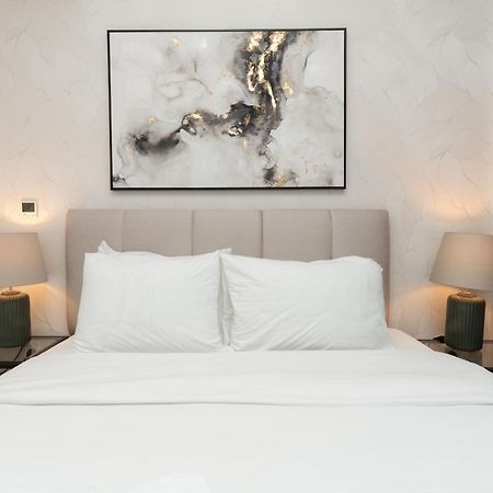 Luxury 2Br Downtown Apt With Burj Khalifa Views Dubaï Extérieur photo