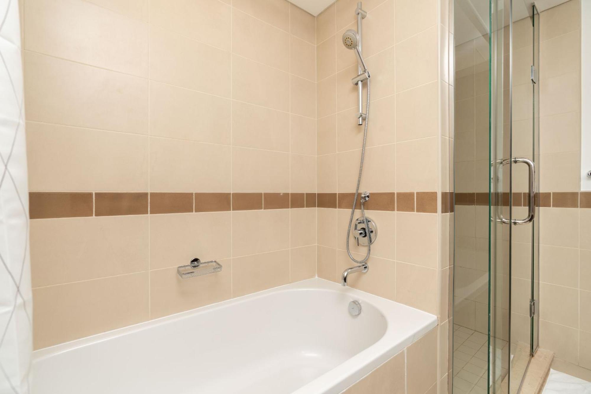Luxury 2Br Downtown Apt With Burj Khalifa Views Dubaï Extérieur photo